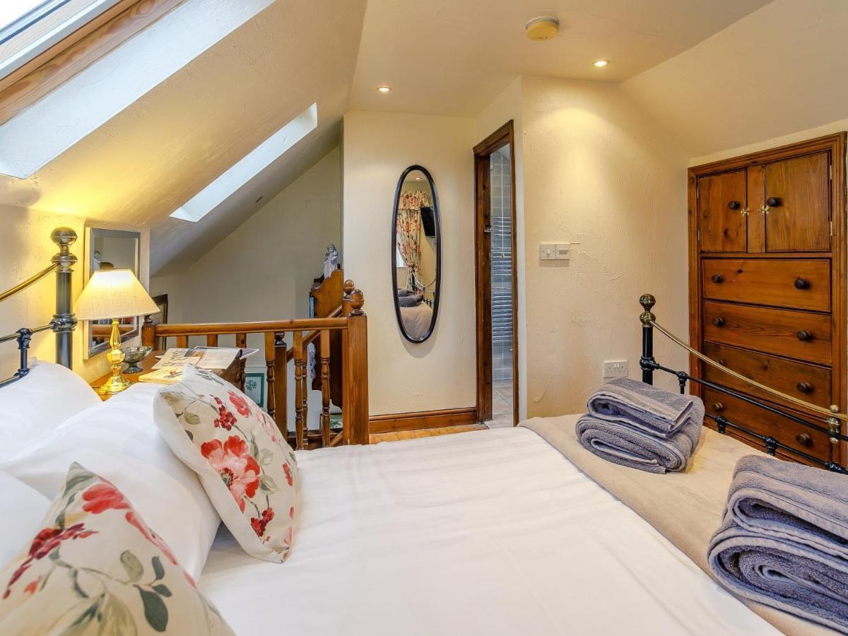 1 Bed In Fenny Bentley 80376 Exterior foto
